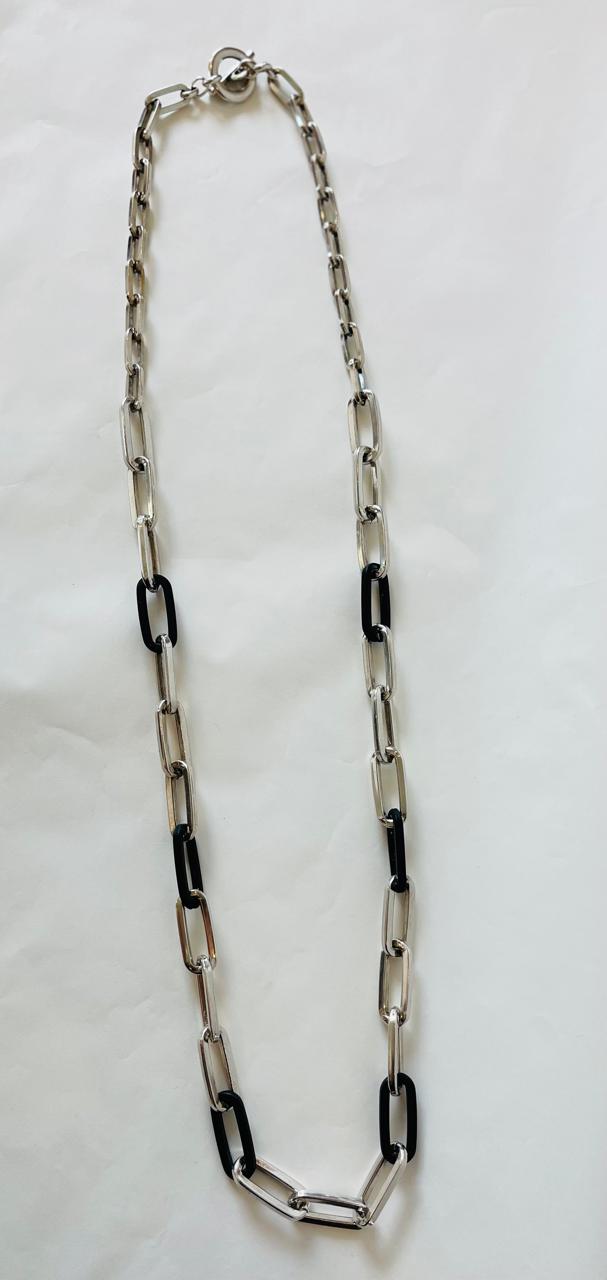 BLAKLACE-TOGGLE LOCK LONG NECKLACE