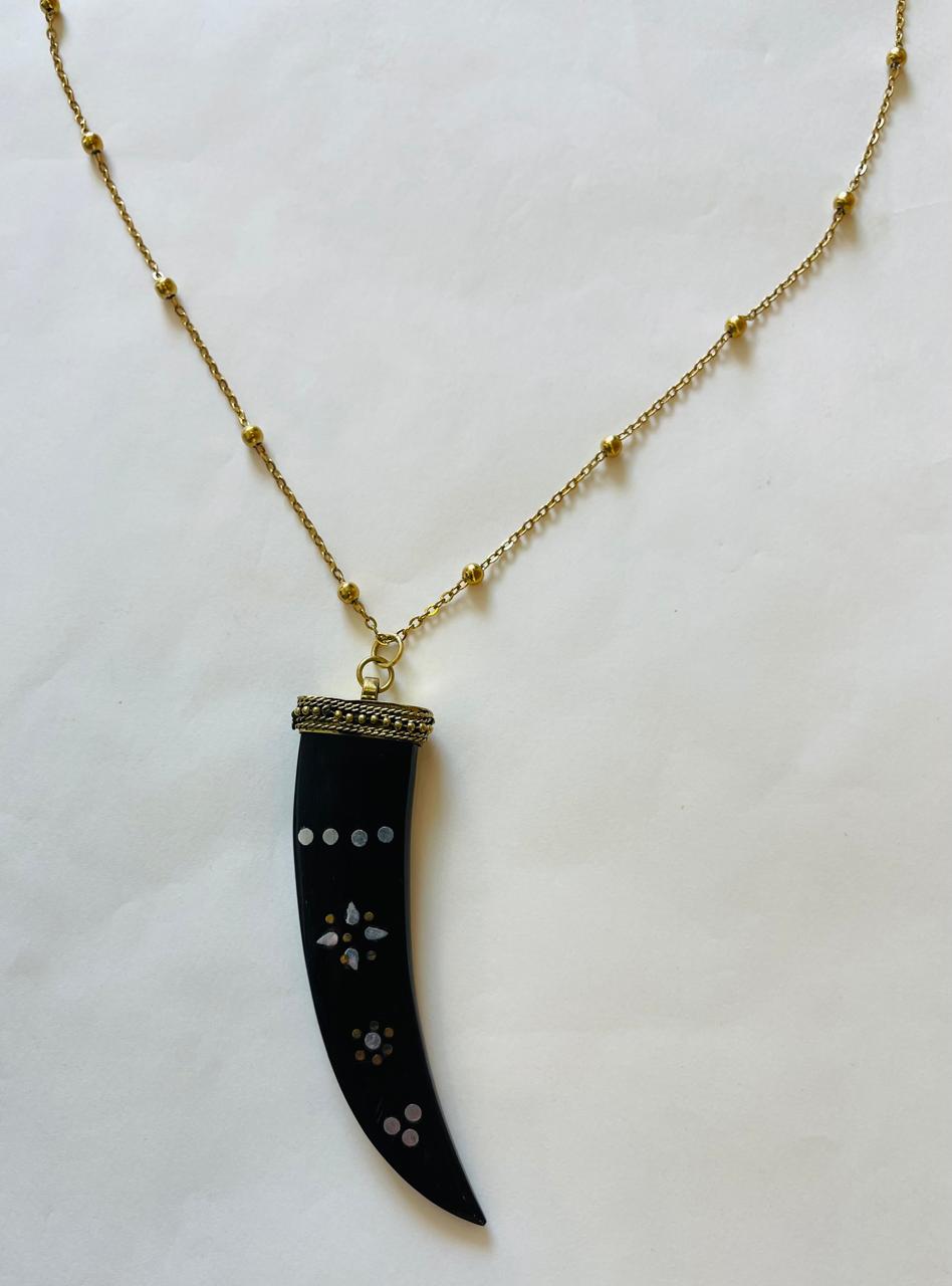 BLAKLACE - BLACK HORN LONG NECKLACE