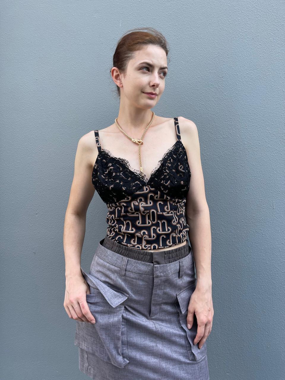 BLAKLACE - STRAP SLEEVELESS TOP