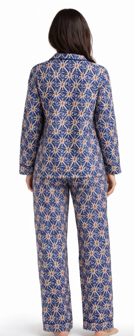 BLAKLACE-PAJAMA SET
